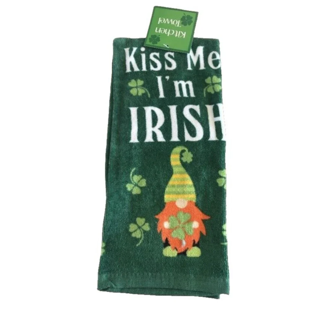 St Patrick's Kitchen Dish Towels Set of 2 Plush Gnome Kiss Me I'm Irish Shamrock